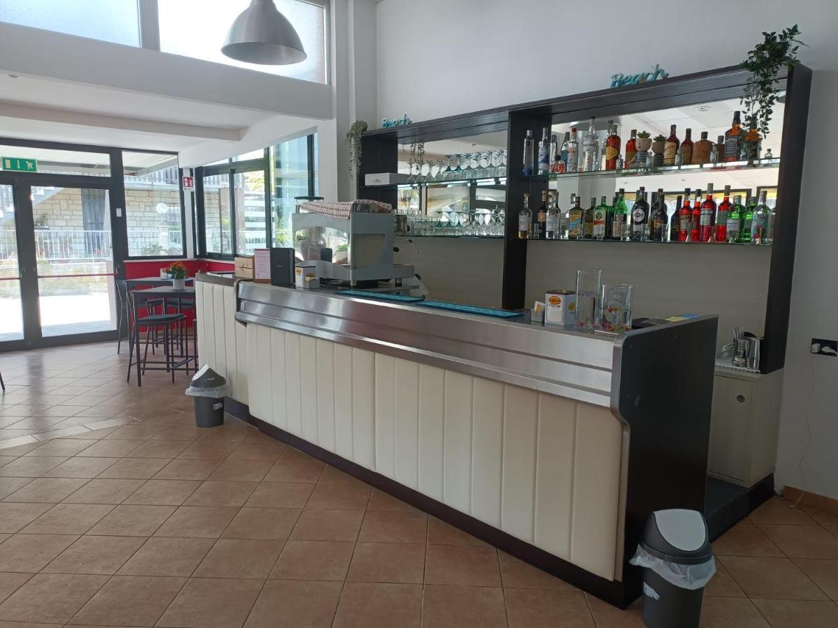 Hotel La Torre Cervia Bagian luar foto